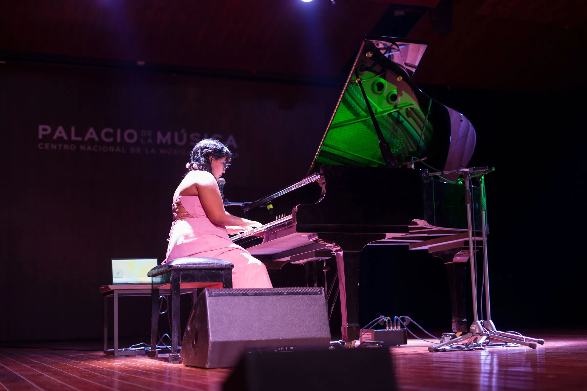 Blanca Fuentes at the grand piano with her electronics, Palacio de la Música